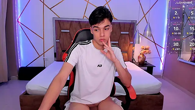 Gerony  online show from February 24, 4:49 am