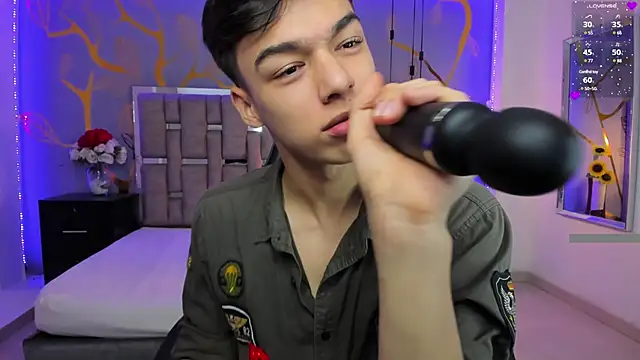 Gerony  online show from March 23, 5:32 am