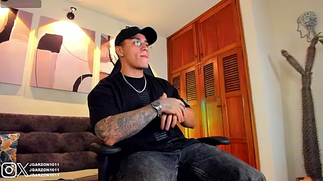  joansoto online show from February 3, 12:54 pm