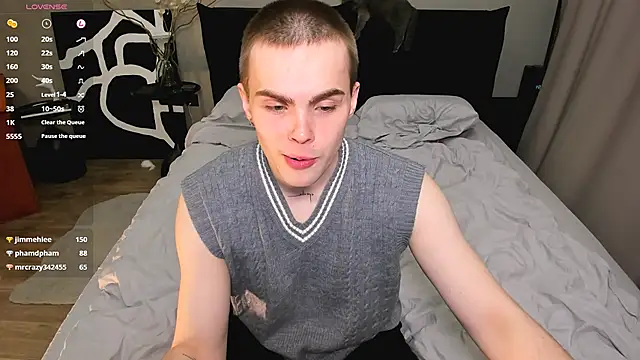 simonwnl online show from February 21, 10:55 pm