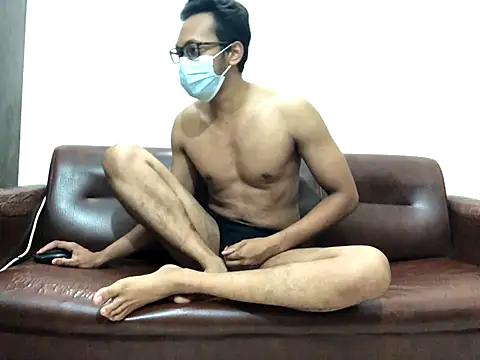 Zeuhorny online show from October 2, 8:35 pm