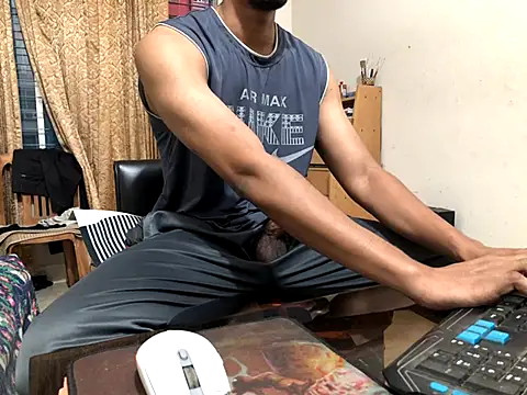 Zeuhorny online show from December 3, 12:11 am