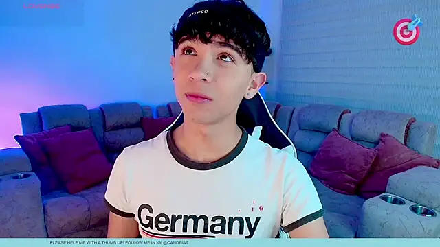 Niico Cruz online show from January 13, 10:14 pm