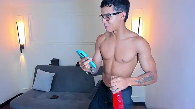 Paradise boy s online show from September 17, 11:17 pm