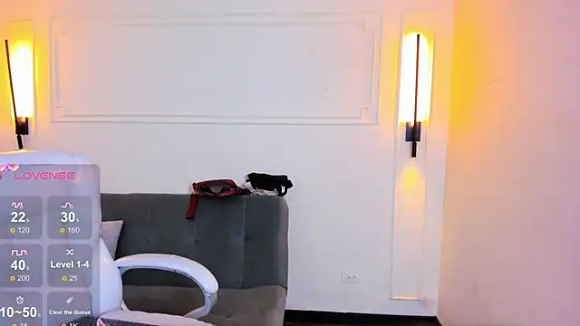 Paradise boy s online show from April 15, 7:58 pm