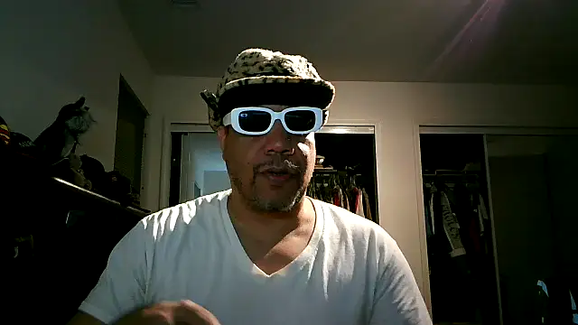 pimpdaddy4ever online show from March 22, 11:42 pm