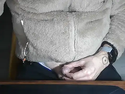 Adri gard online show from February 12, 9:43 pm