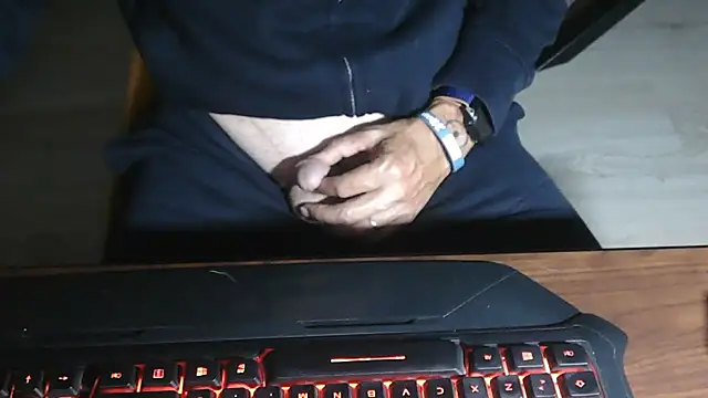 Adri gard online show from October 4, 10:58 pm