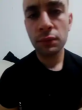 bearguy998 online show from February 7, 9:58 pm