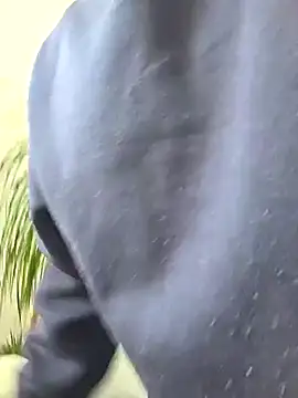 Schnubby1 online show from February 27, 2:21 pm