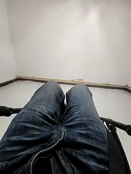 2tomka52052sex online show from January 25, 10:08 am