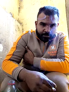 ListedLoin online show from February 17, 8:02 am