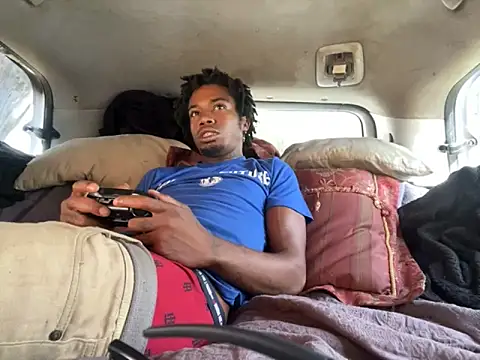 SlimeCrownzOut5 online show from September 28, 3:54 pm