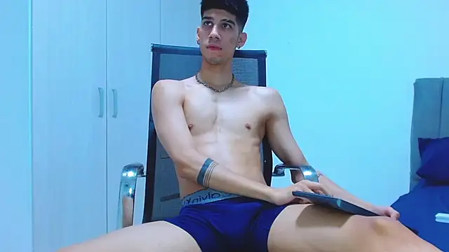 jhony-sex online show from October 31, 8:07 am