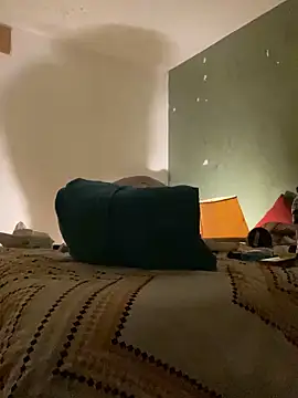 FumesClouds online show from March 3, 5:29 am