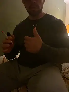 FumesClouds online show from February 1, 6:43 am