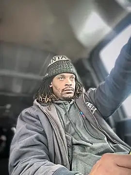 1BeautyN1Beast online show from December 20, 4:58 pm