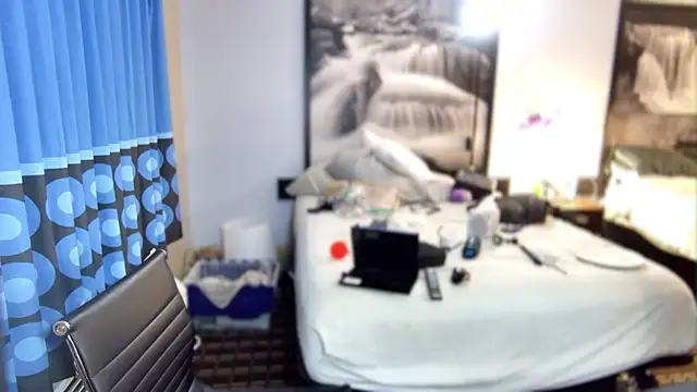 savageconfidence online show from March 21, 3:43 am