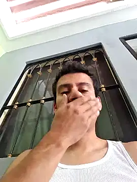 josehot151515 online show from October 29, 6:00 pm