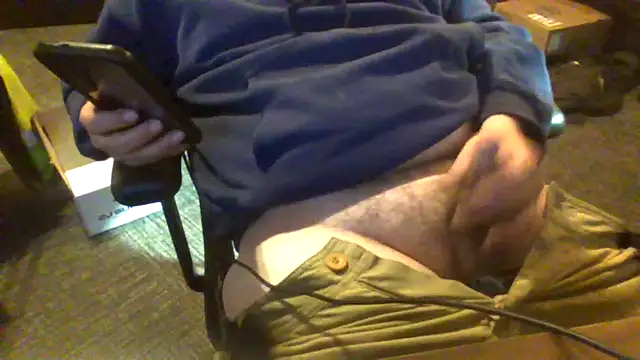 daddysmalldick502 online show from April 13, 1:56 pm