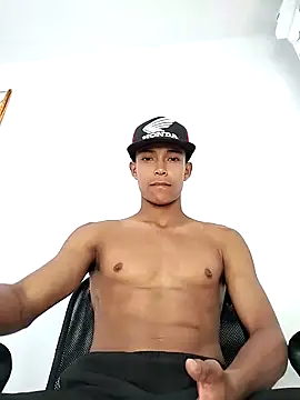 Demiansteven2 online show from February 7, 4:13 pm