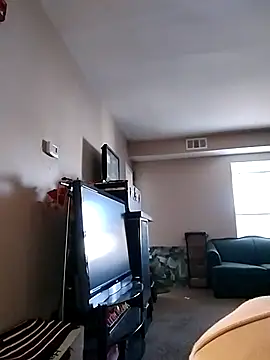 Snapshot of DARemo42O chatting on December 14, 2:00 pm DARemo42O online show from December 14, 2:00 pm