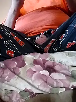 Snapshot of DARemo42O chatting on November 2, 1:04 pm DARemo42O online show from November 2, 1:04 pm