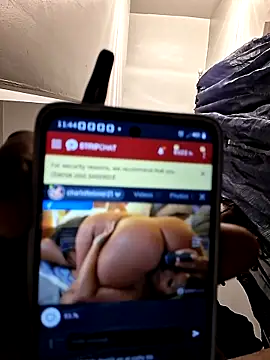 MRHANDSOME3800 online show from October 6, 3:44 am