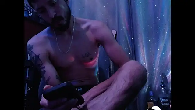 Snapshot of psil0cyb0rg chatting on October 8, 2:05 am psil0cyb0rg online show from October 8, 2:05 am