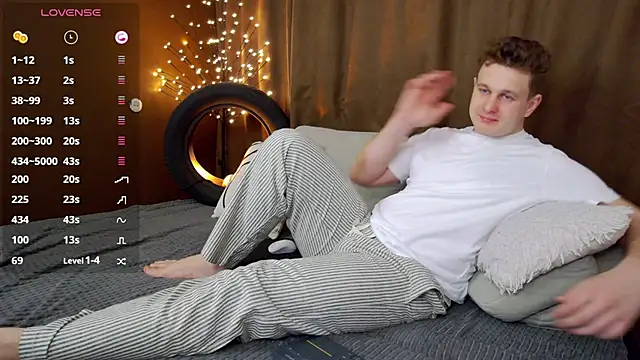 charlie smiley online show from April 14, 1:06 am