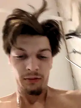 Snapshot of bigmerc chatting on September 29, 1:37 am bigmerc online show from September 29, 1:37 am