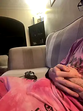 EE123458 online show from November 23, 8:09 pm