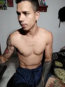 Snapshot of chero_95 chatting on October 8, 9:19 pm chero 95 online show from October 8, 9:19 pm