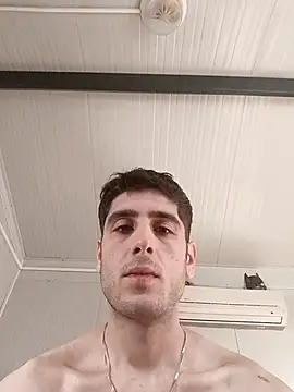 arenn1997 online show from December 20, 12:45 pm