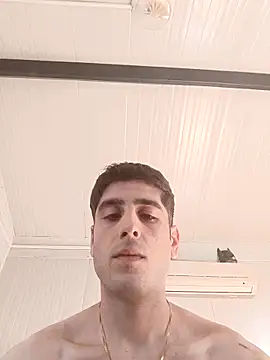 arenn1997 online show from December 17, 12:23 pm