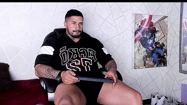 Cristian Walker online show from October 4, 1:49 pm