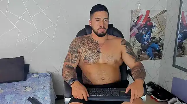 Cristian Walker online show from March 18, 8:26 pm