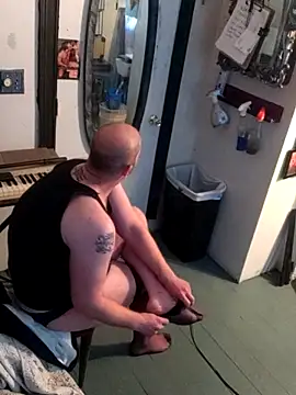 Snapshot of ditchwater chatting on February 14, 5:57 pm ditchwater online show from February 14, 5:57 pm