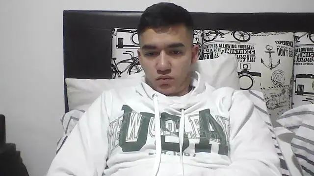 Estebitan vm online show from February 24, 11:22 am