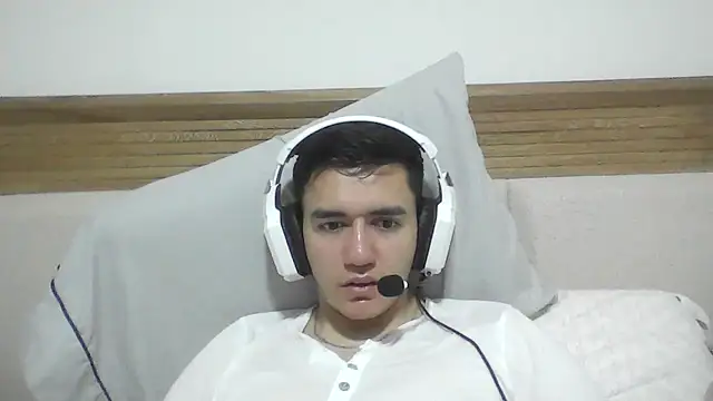 Estebitan vm online show from April 1, 5:20 am