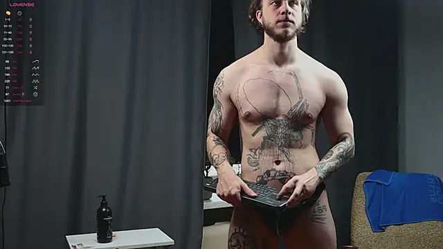 pleasure8869 online show from October 12, 8:41 am