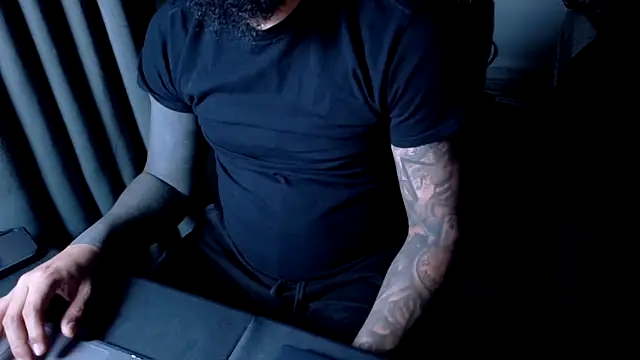 WyattBBC online show from March 2, 7:15 am