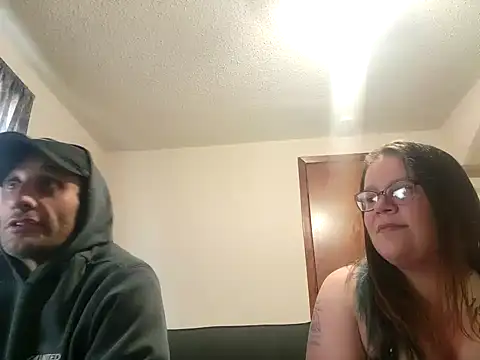 jdrizzle8699 online show from December 12, 9:04 pm