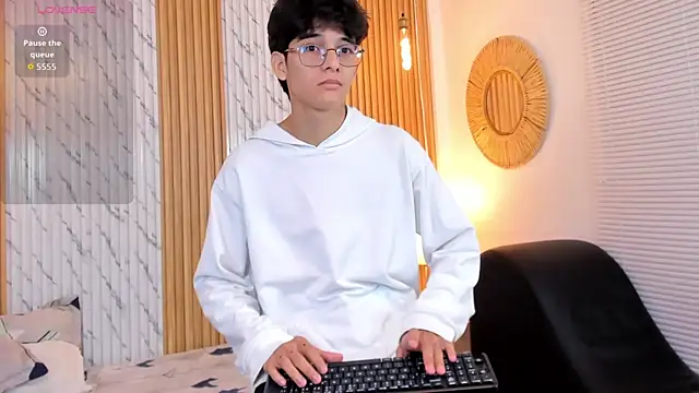 billie jr online show from October 8, 4:39 am