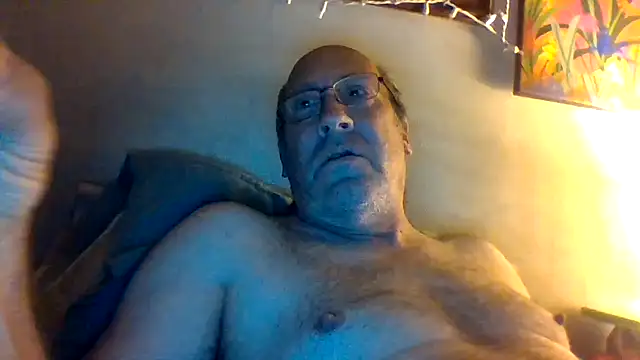 hornyrich69 online show from April 6, 5:30 am