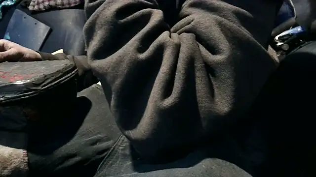 robeaulieu02 online show from January 16, 8:54 am