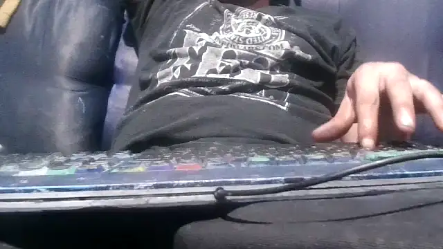 robeaulieu02 online show from March 17, 4:40 am