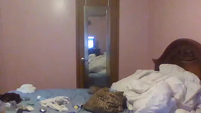 Mrunpredictableyouknow online show from October 22, 1:04 pm