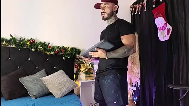 john cartter1 online show from November 13, 12:54 pm