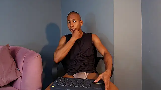 Ethan Fox11 online show from February 28, 2:09 pm